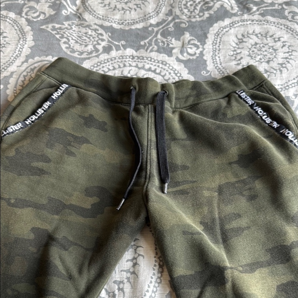 Hollister Camouflage Joggers with Pockets